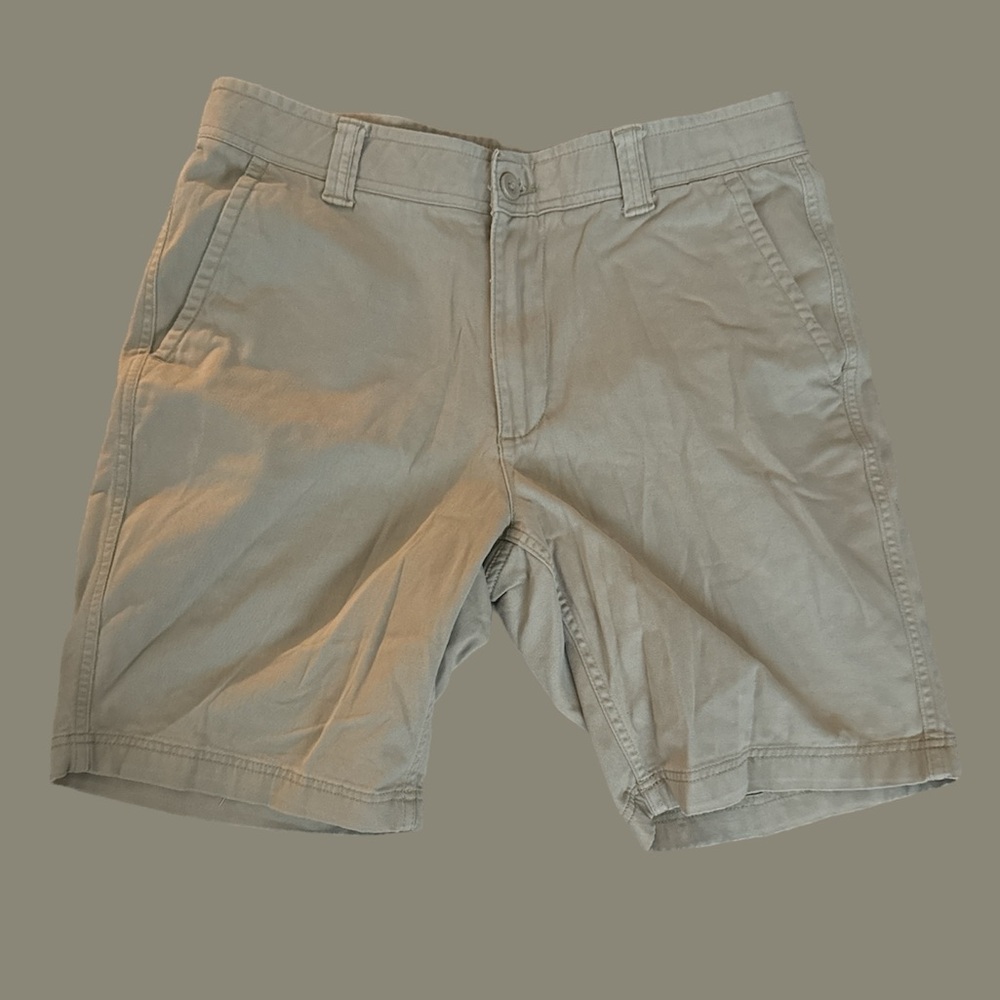 St Johns Bay tan shorts